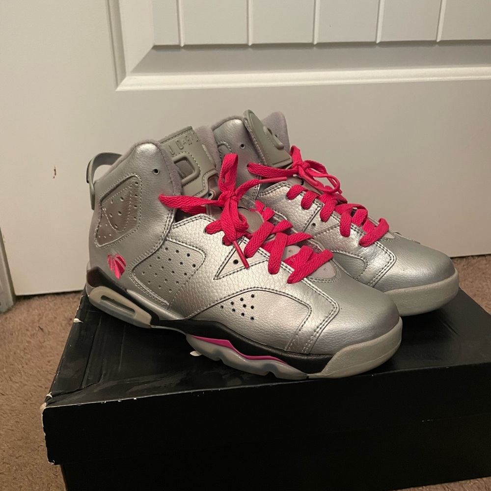JORDAN 6